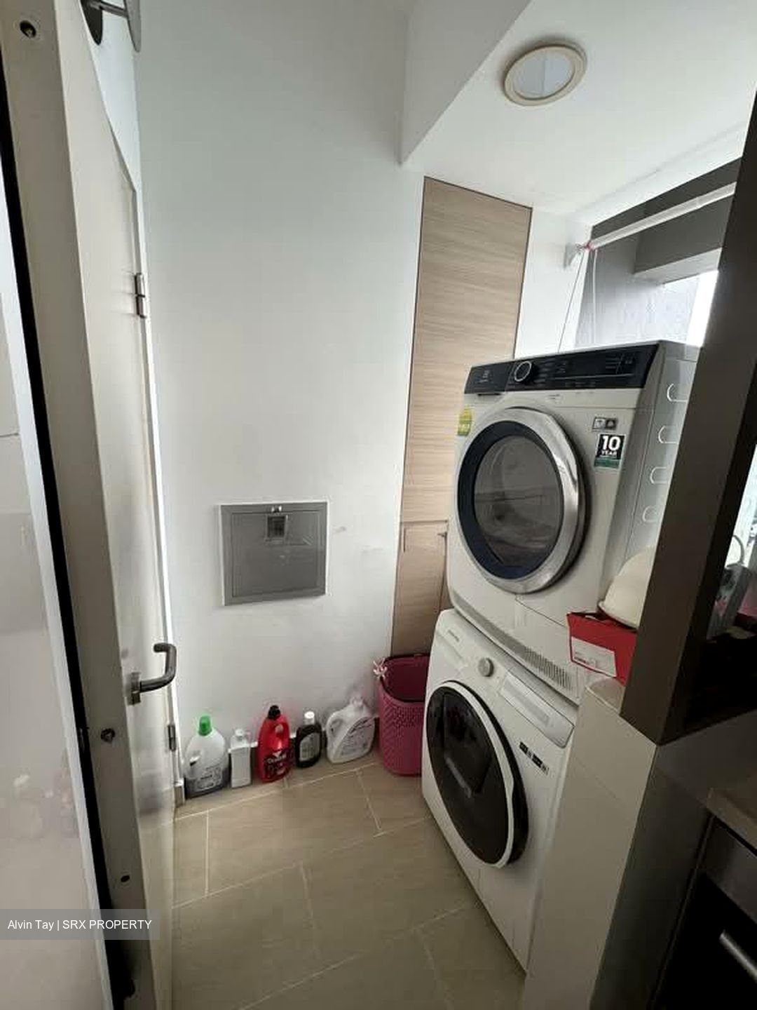 Charlton Lane (D19), Condominium #560344501